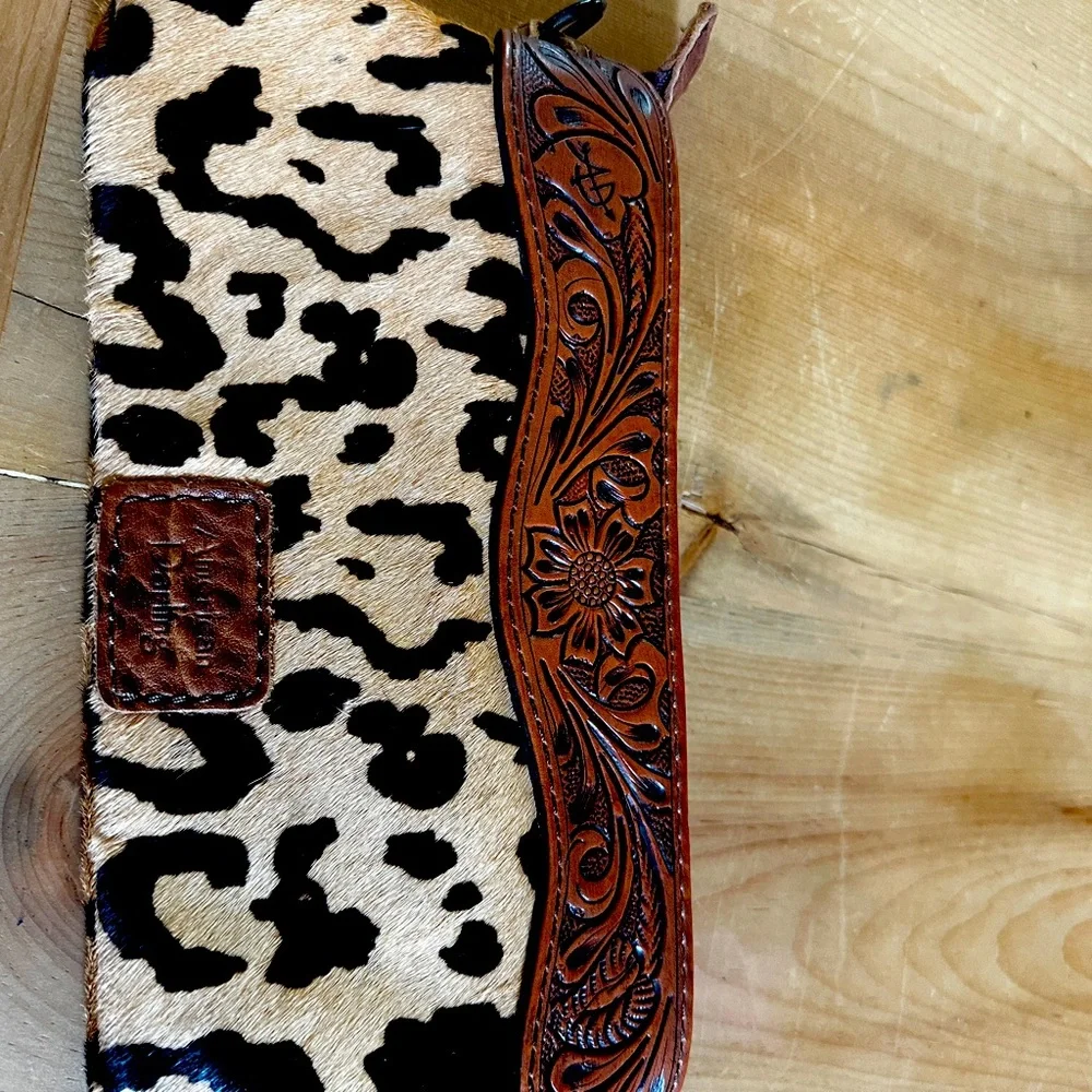 Leather-Trim Leopard Print Crossbody Clutch - Brown/Black removable strap